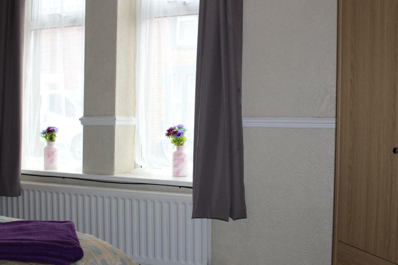 Napier Town House - Self Catering - Guesthouse Style - Twin And Double Rooms Уоркингтън Екстериор снимка